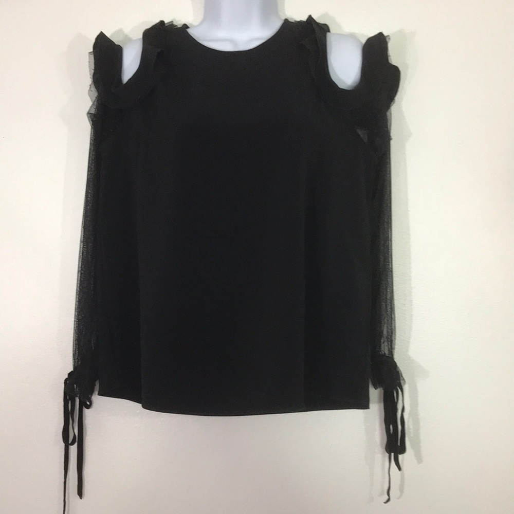 Amaryllis Ladies Size Small Top